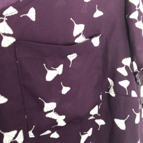 Torrid Purple Gingko Button Back Blouse Size 3X - Picture 6 of 12